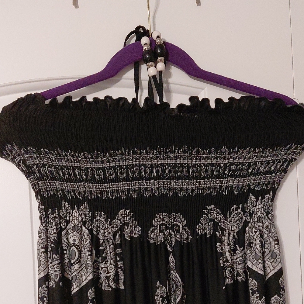 Cristinalove Elegant Black and White Dress - Picture 4 of 7